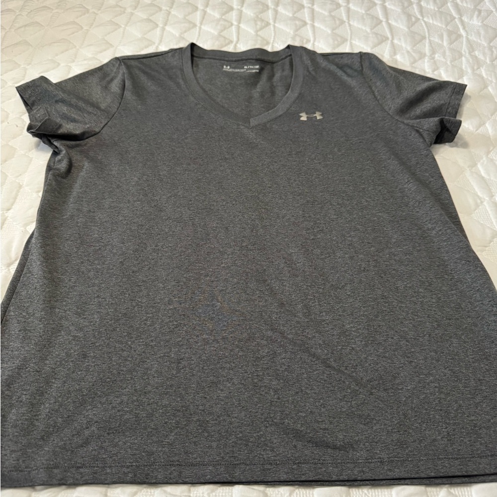 Under Armour tee - Picture 5 of 5